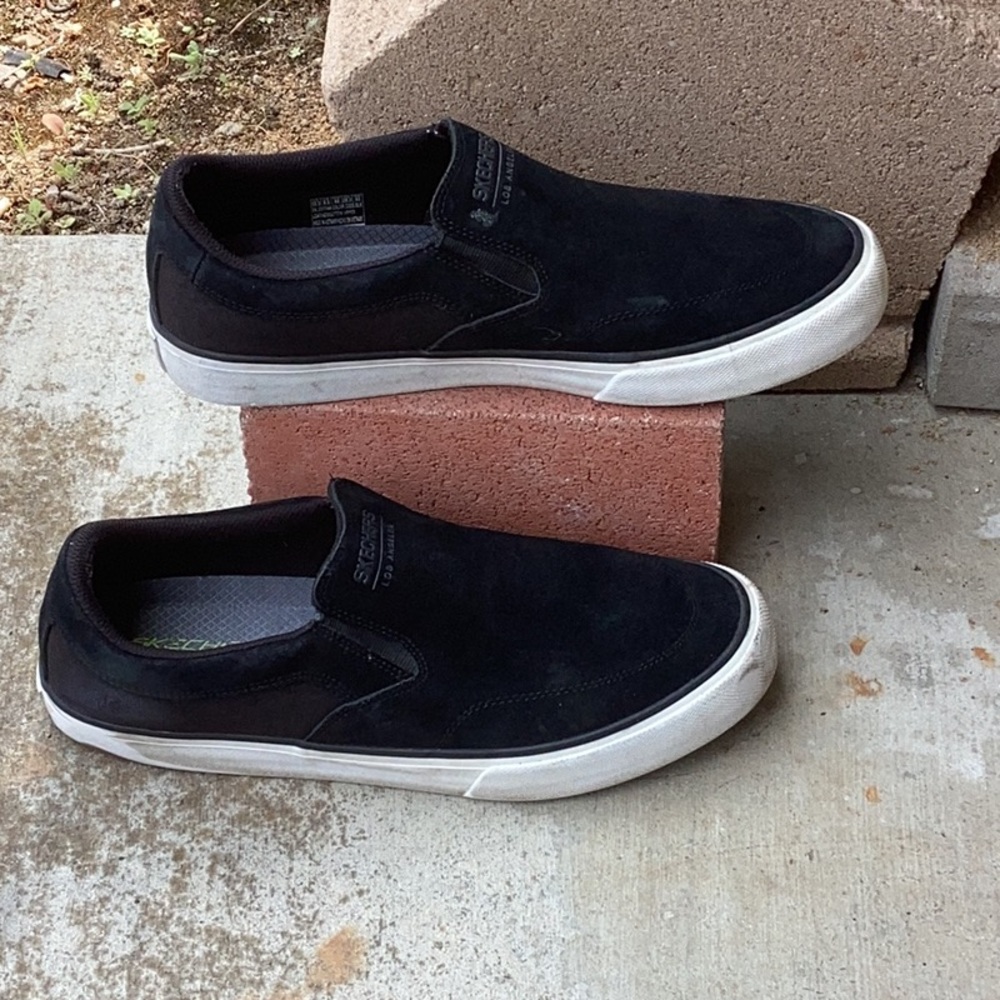Skechers Black Loafers Slip-Ons with Elastic Panels
